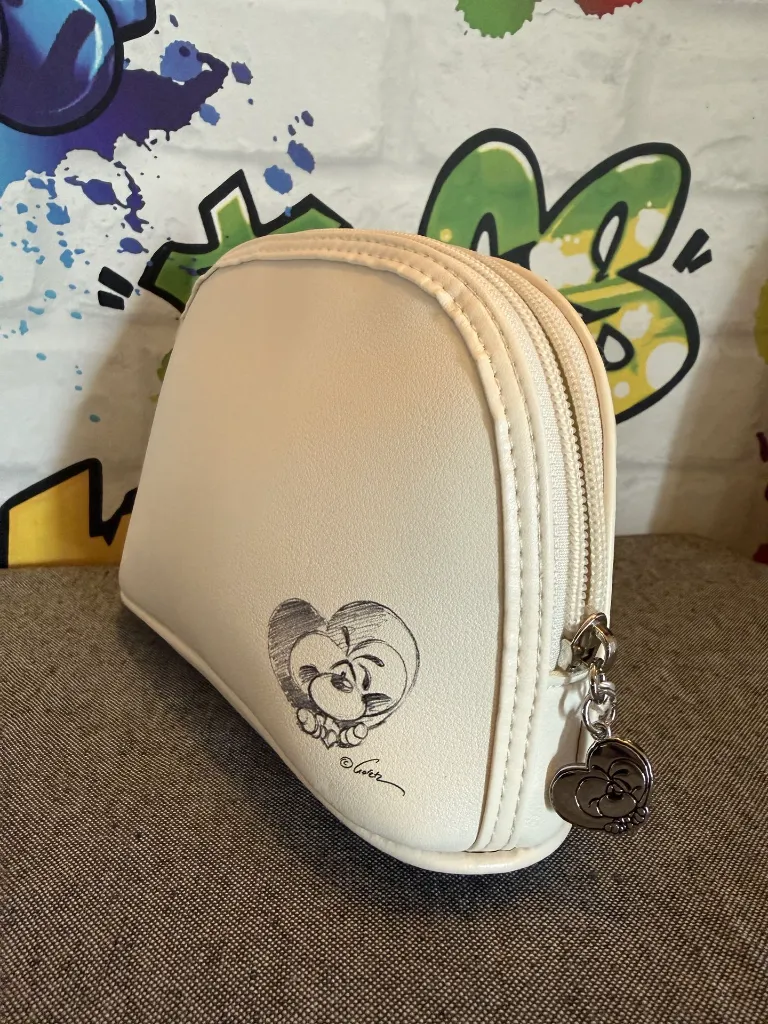 Trousse cos 01 B.webp